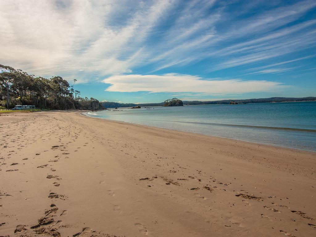 Caseys Beach Holiday Park Sunshine Bay Eksteriør billede