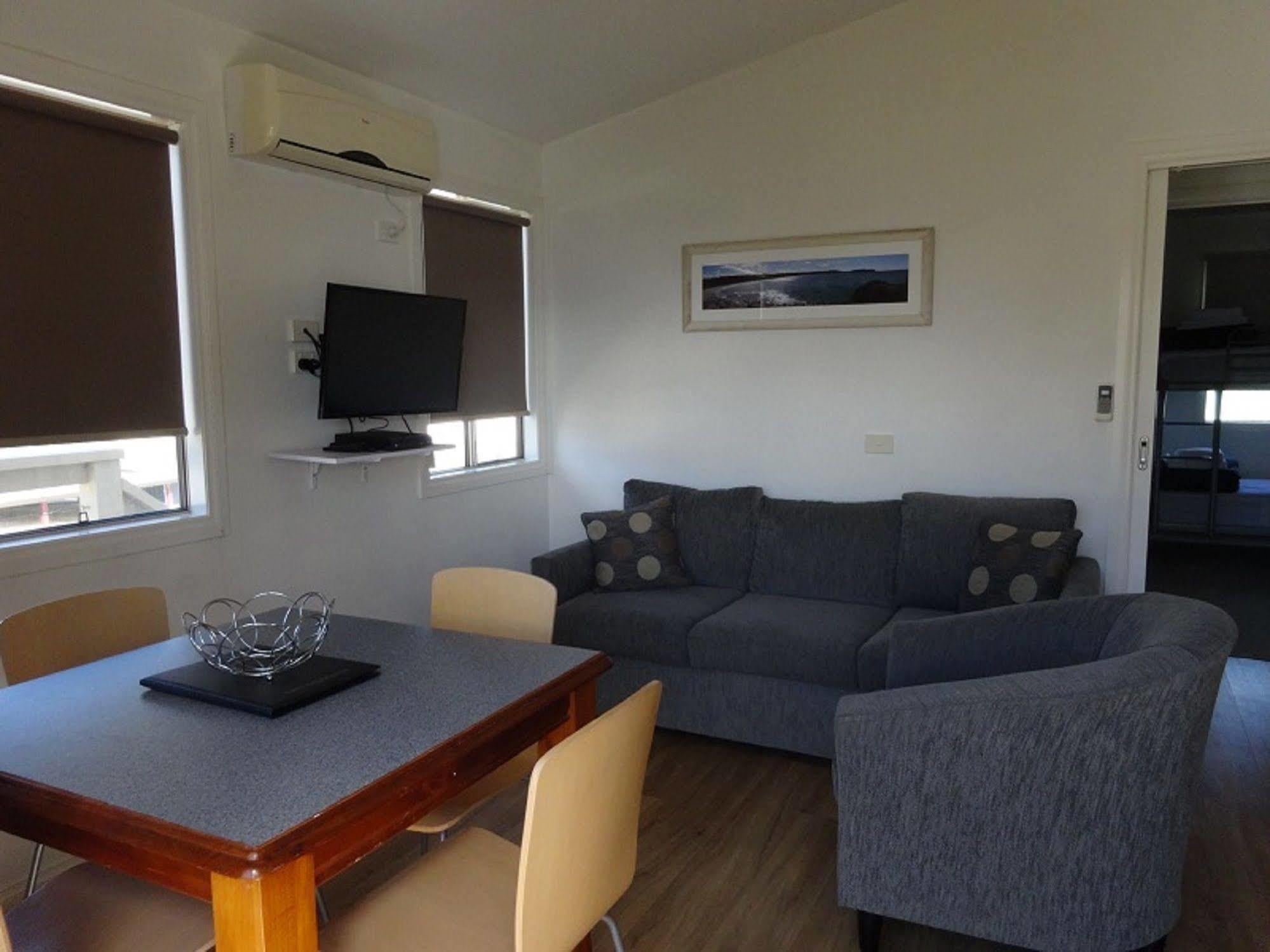 Caseys Beach Holiday Park Sunshine Bay Eksteriør billede